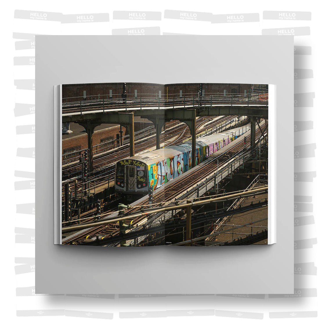 Mark Grokenberger - Whitebook 01: It's a Circle