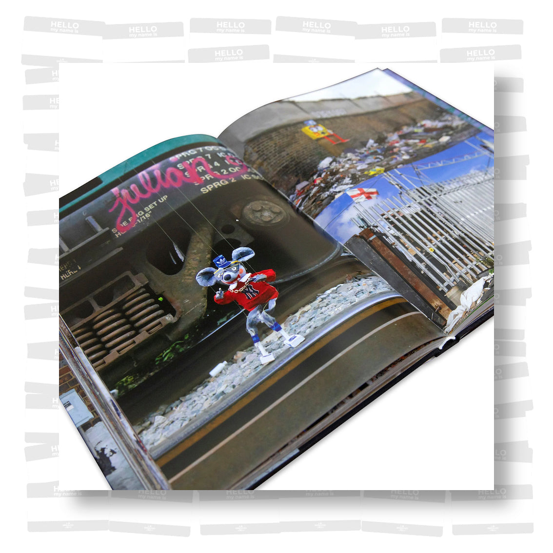 Paul Insect & Bast - The Rubbish Puppeteers