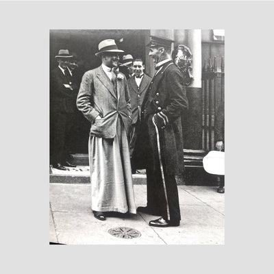 Denis Bruna - Tenue correcte exigée