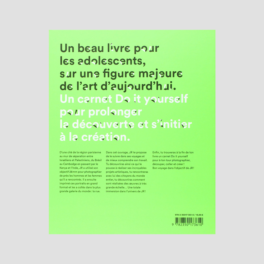 Dans l'objectif de JR