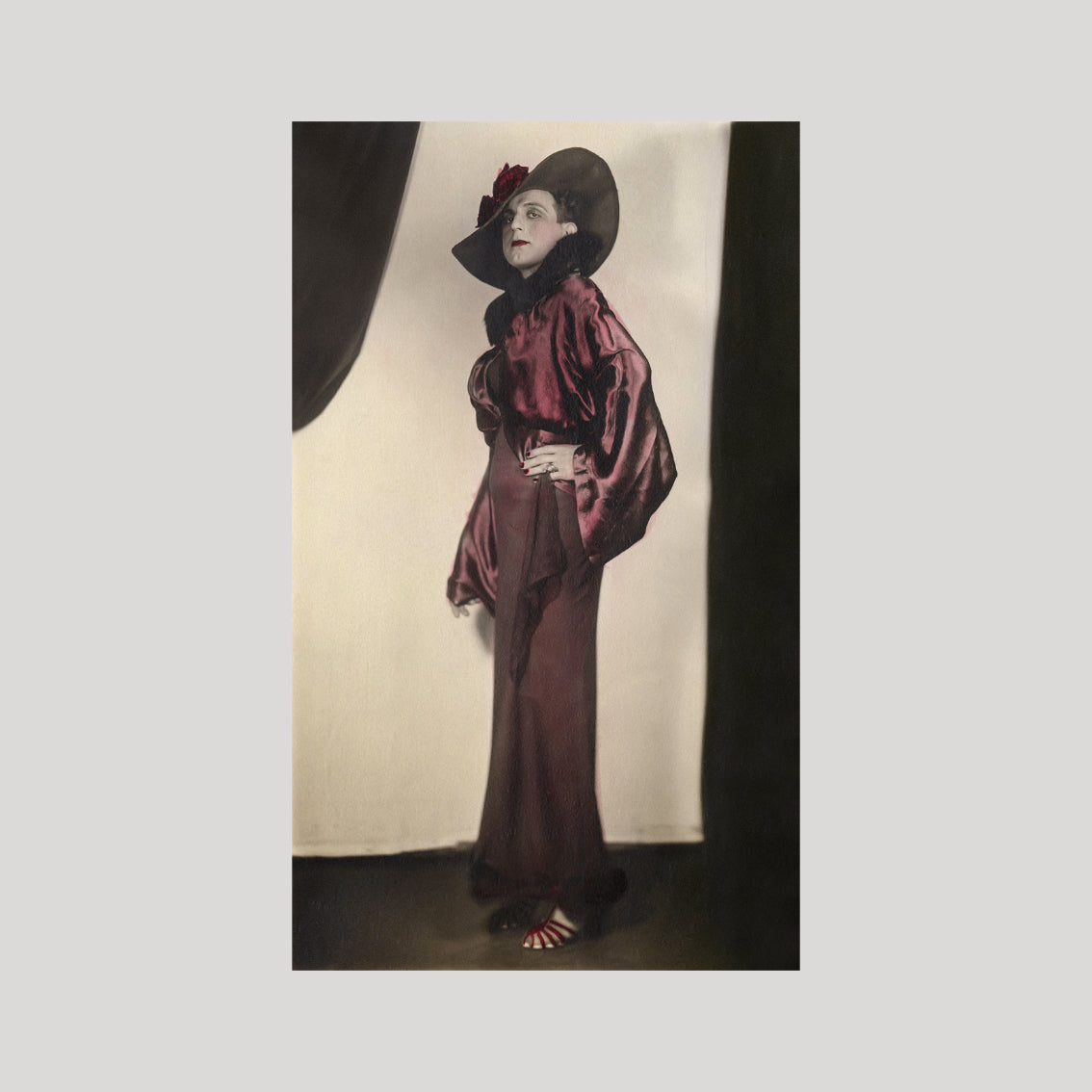 Mauvais genre. Les travestis à travers un siècle de photographie amateur